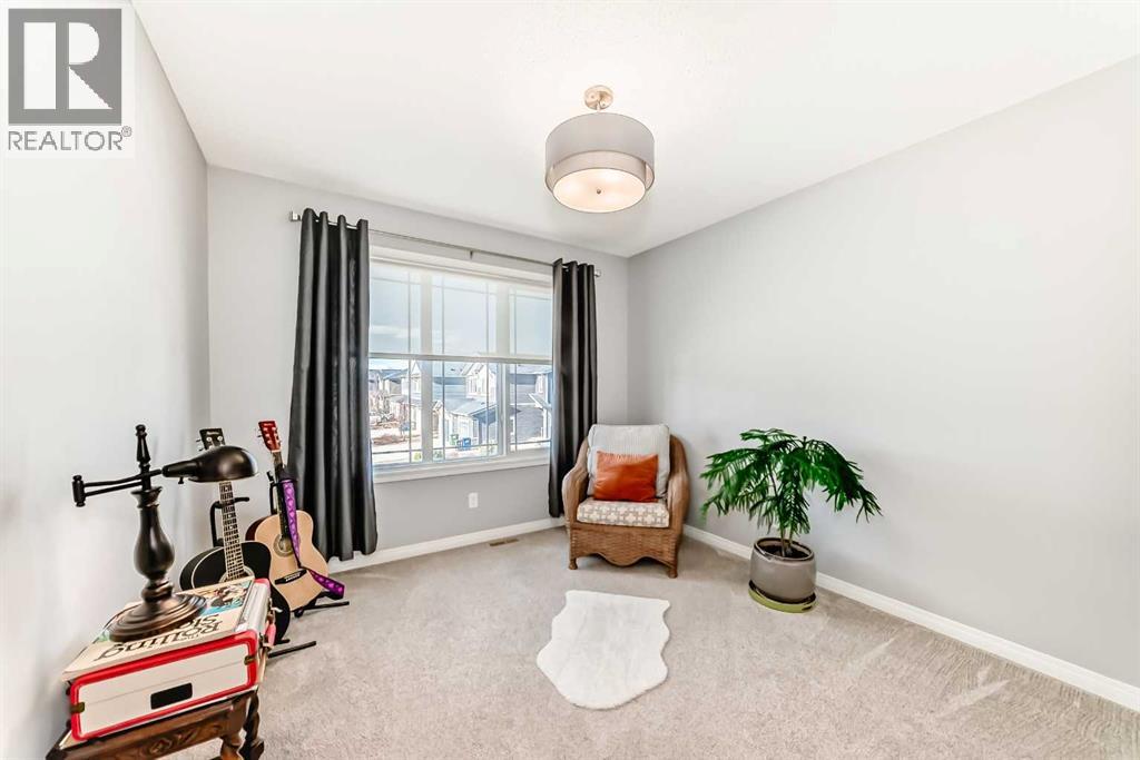 35 Emberside Garden, Cochrane