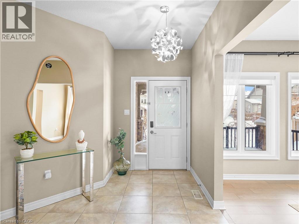 906 AUDREY Place - Photo 3 of 47, Kitchener, Ontario