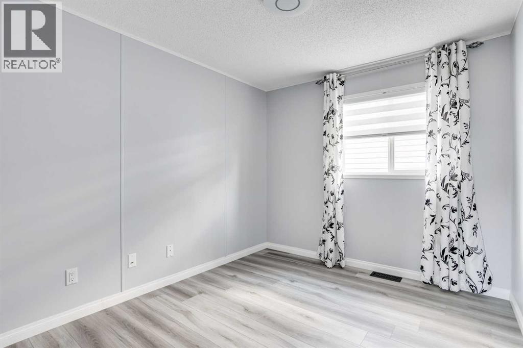 125 Mckinlay Crescent, Fort McMurray