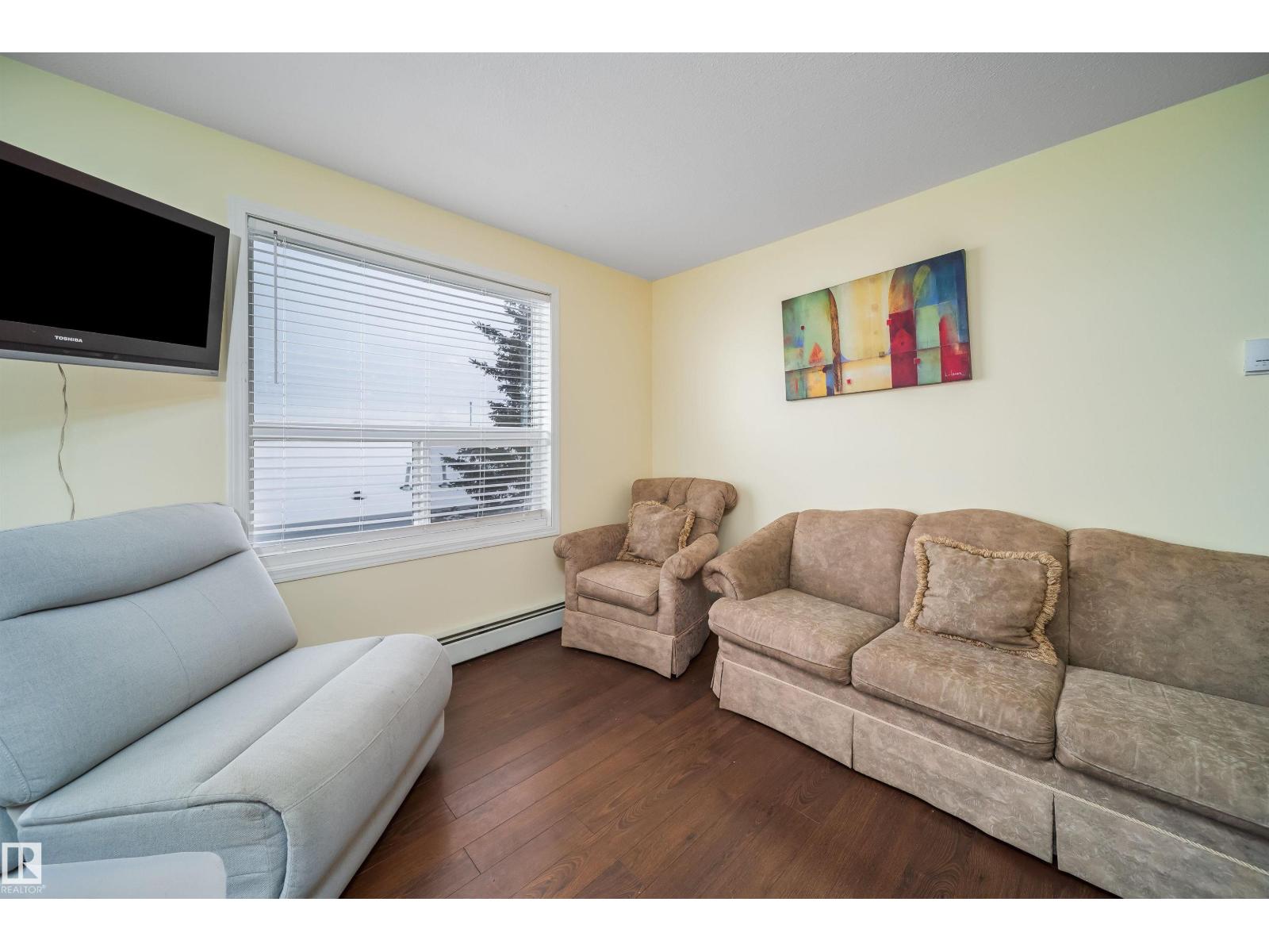 #211 4310 33 ST, Stony Plain