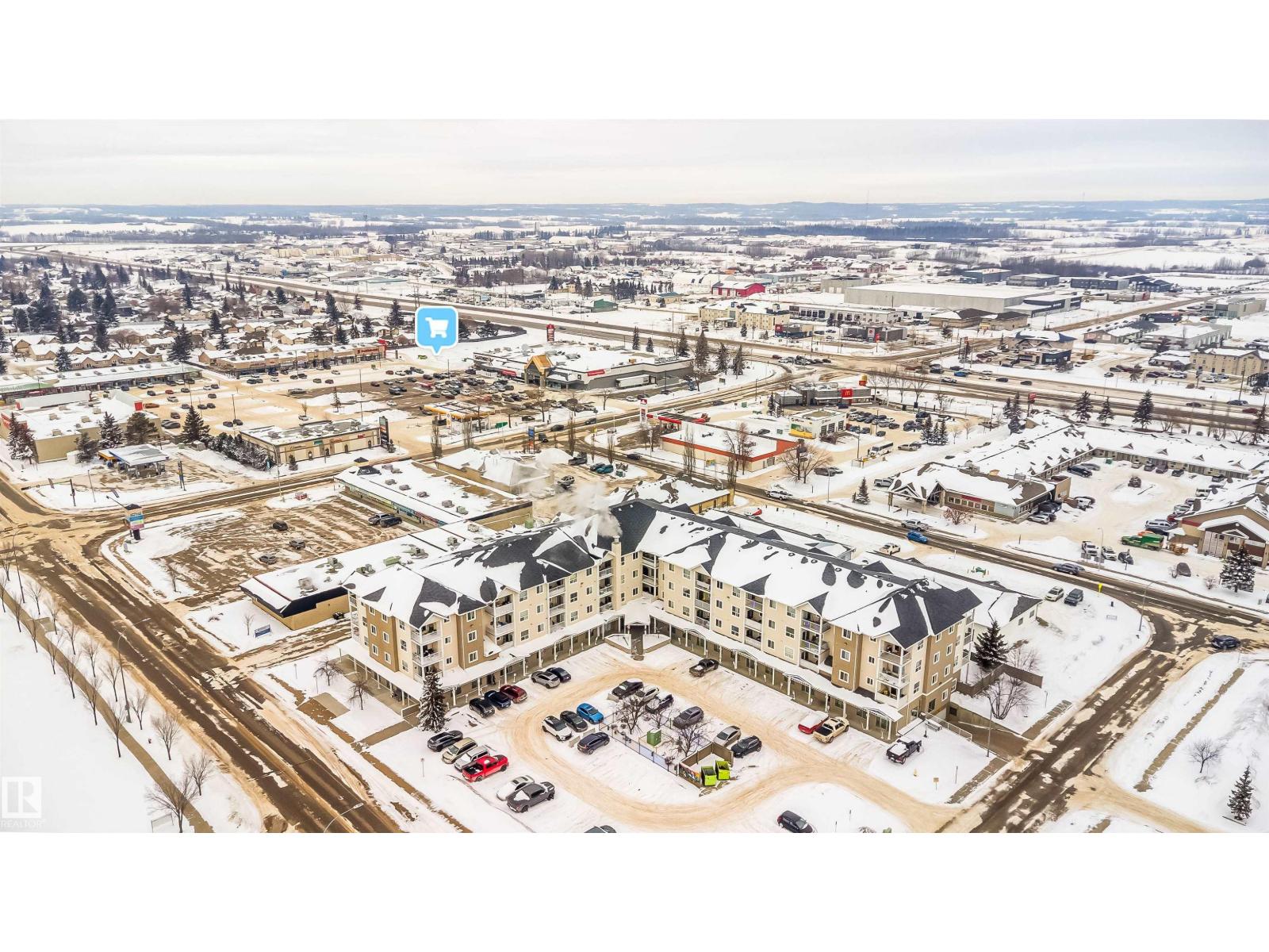 #211 4310 33 ST - Photo 2 of 29, Stony Plain, Alberta