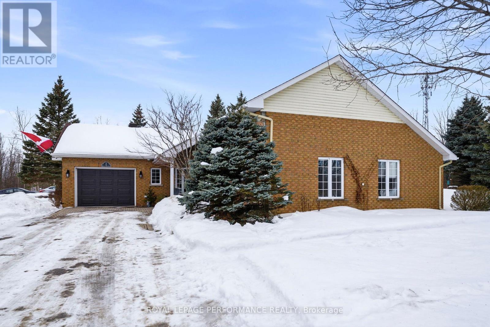 2 BARRY STREET - Photo 3 of 50, South Stormont, Ontario