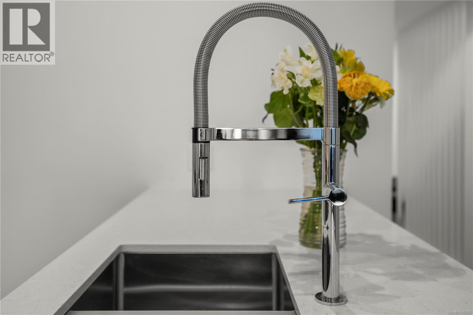 402 430 Parry St, Victoria