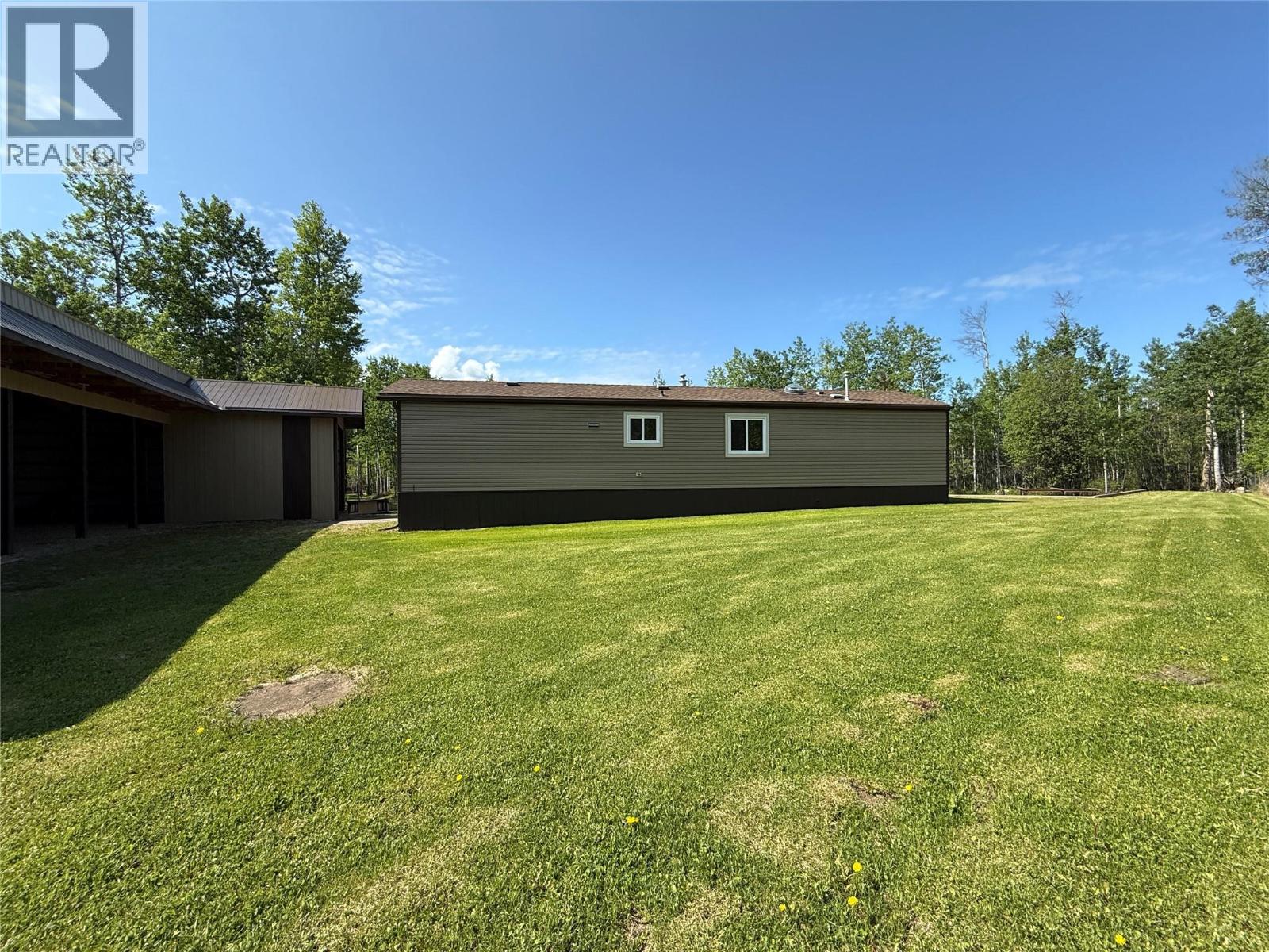4668 208 Road - 40