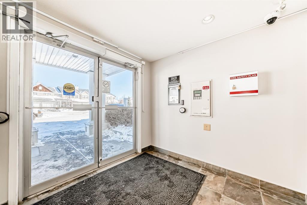 Single Family House for Sale in   Country Village Manor NE Country Hills Village Calgary 