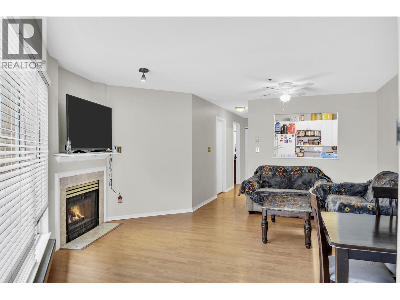 212 6939 GILLEY AVENUE, Burnaby