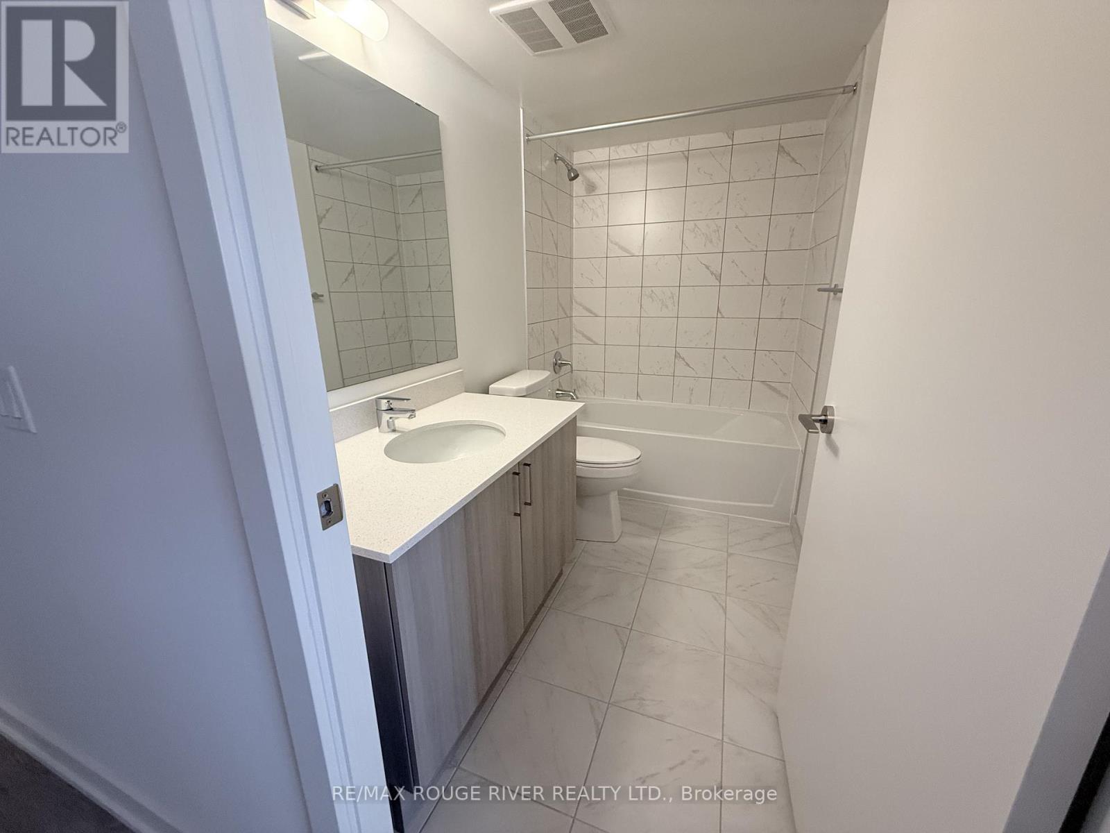 1612 - 1010 SANDY BEACH ROAD - Photo 4 of 14, Pickering (Bay Ridges), Ontario