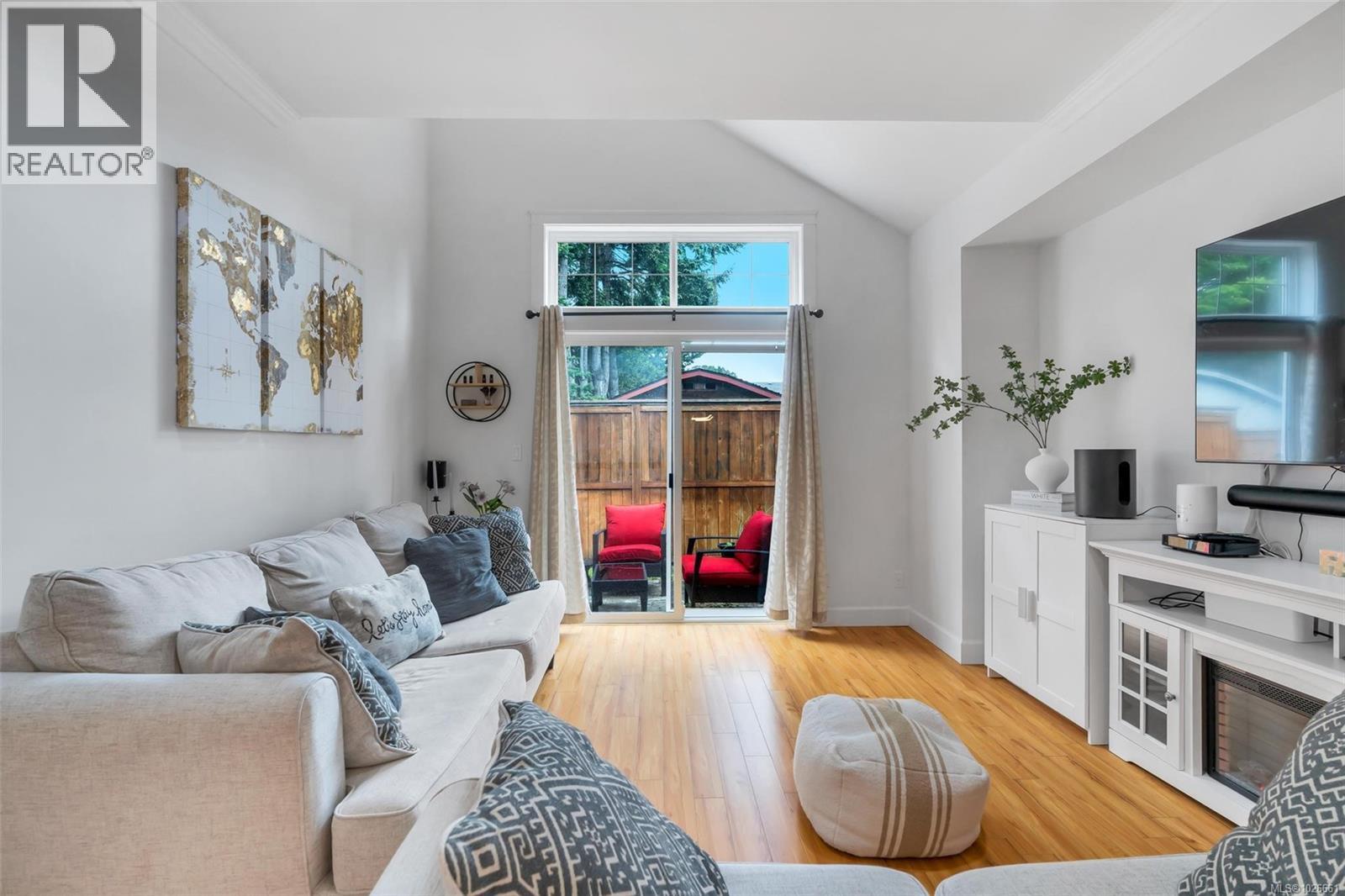 19 2210 Sooke Rd, Colwood