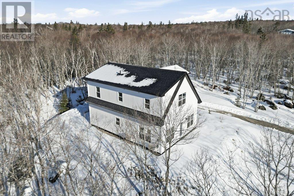 8 Five Rivers Drive - Photo 2 of 48, White Point, Nova Scotia