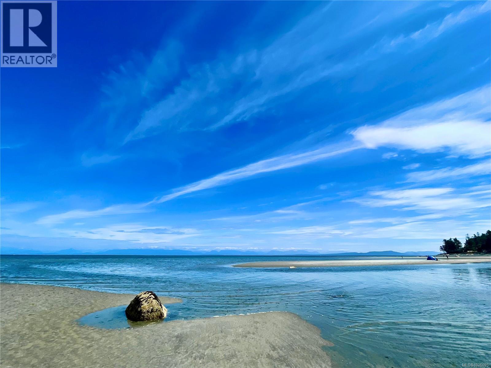 321 Wireless Rd, Comox