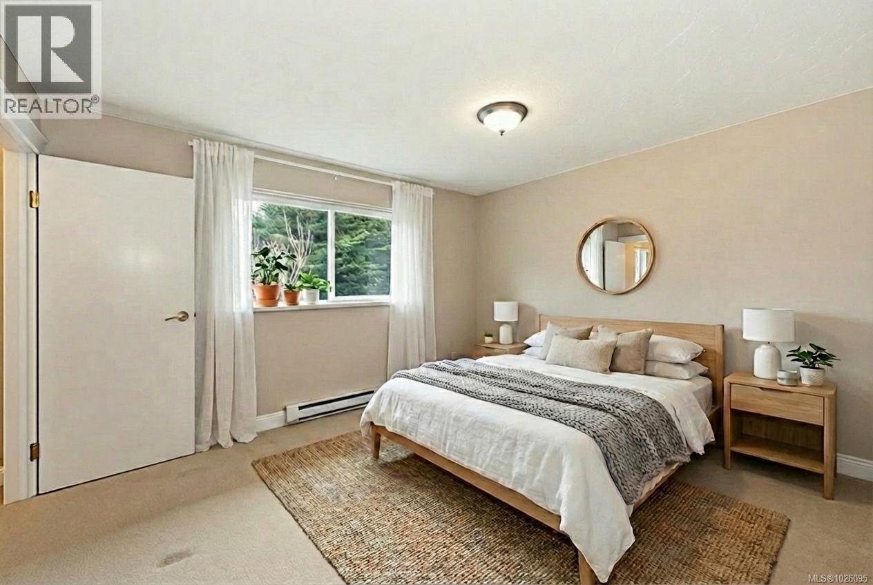 321 Wireless Rd, Comox