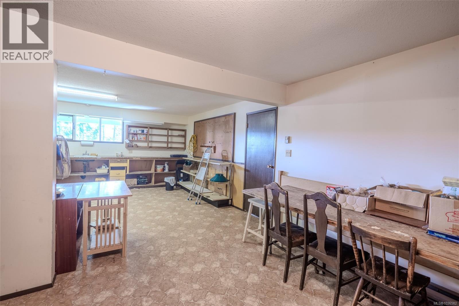 354 Old Scott Rd, Salt Spring