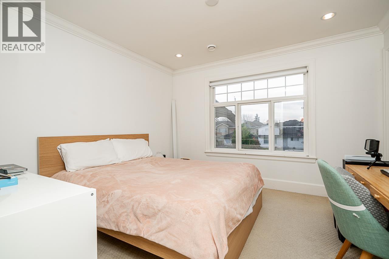 8800 MOORE ROAD, Richmond