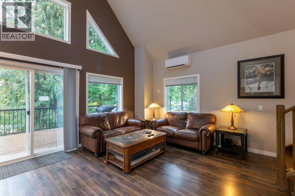 7268 ESTATE PLACE - 5