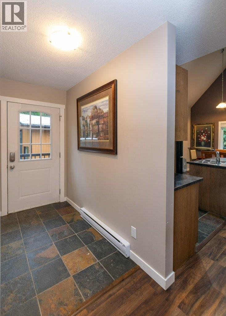 7268 ESTATE PLACE - 15