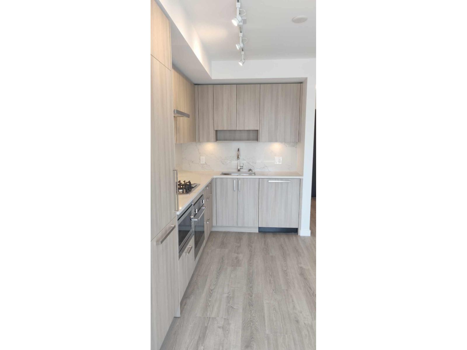 2110 13350 CENTRAL AVENUE, Surrey