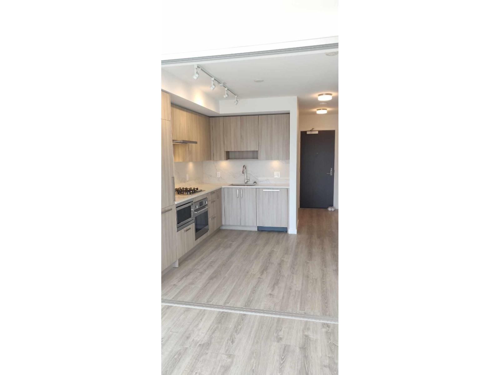 2110 13350 CENTRAL AVENUE, Surrey