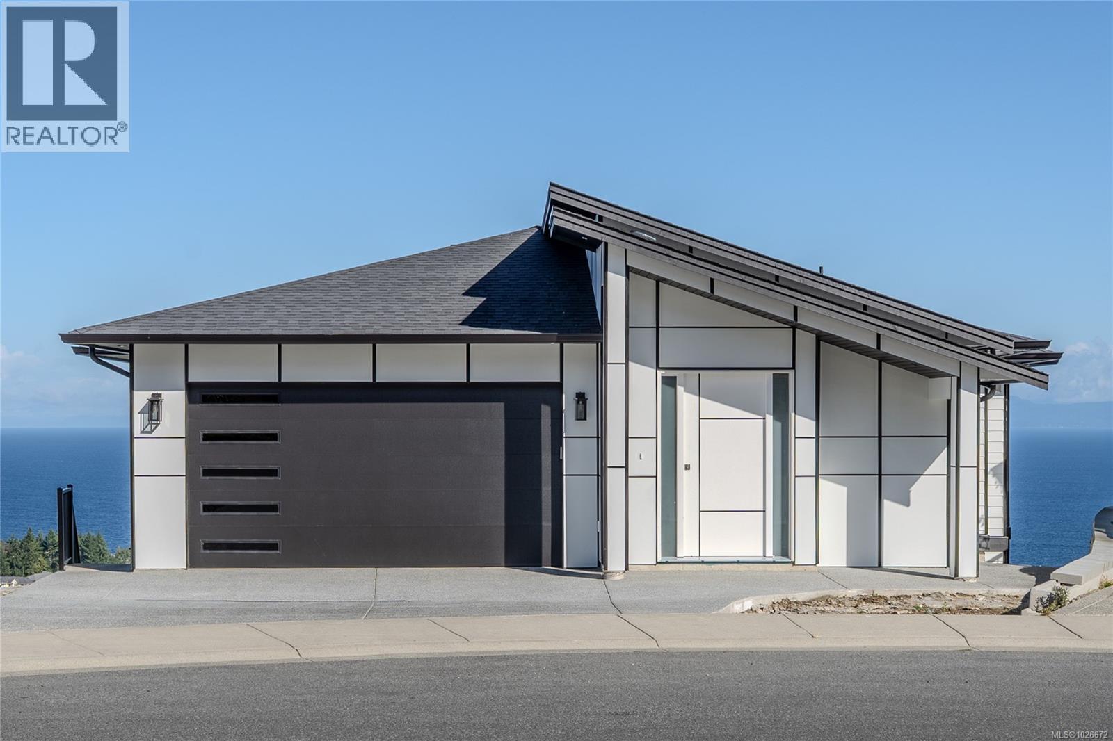 114 ABALONE PL S - Image 2