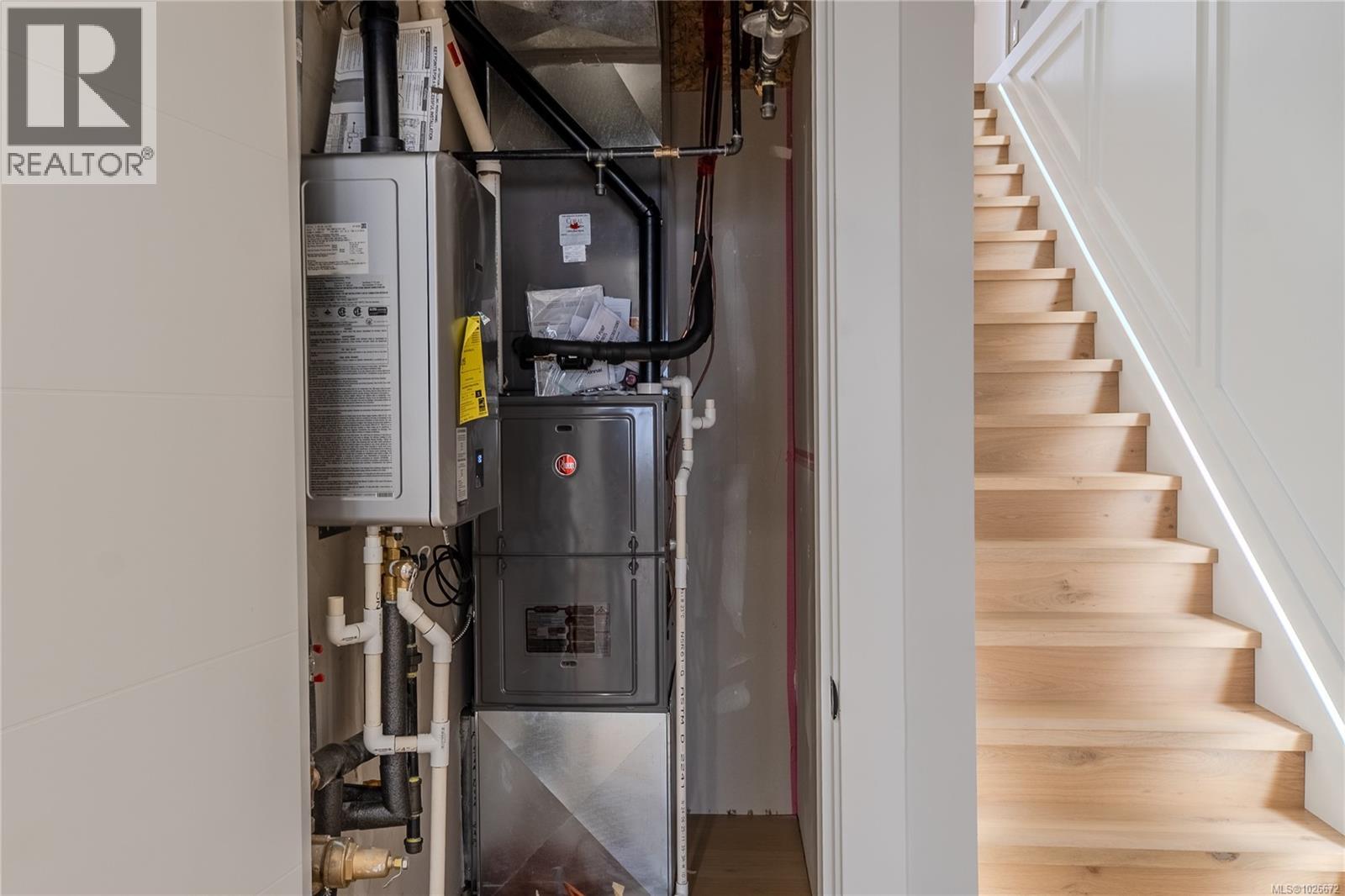 114 ABALONE PL S - 39