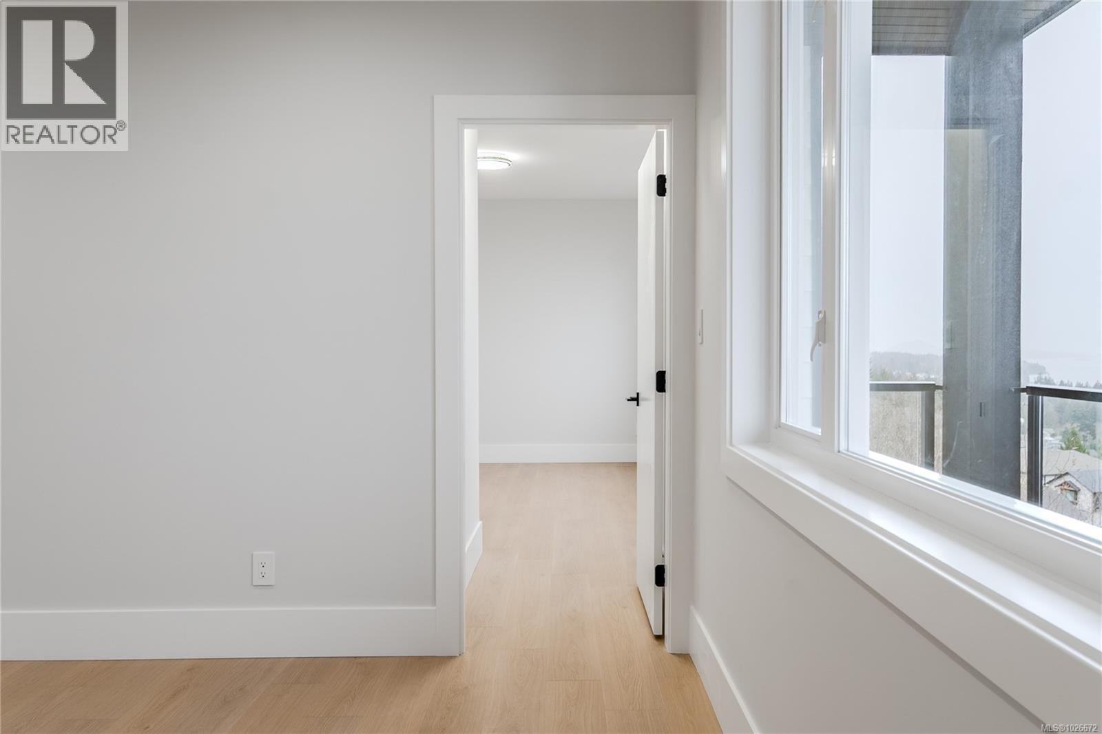 114 ABALONE PL S - 51