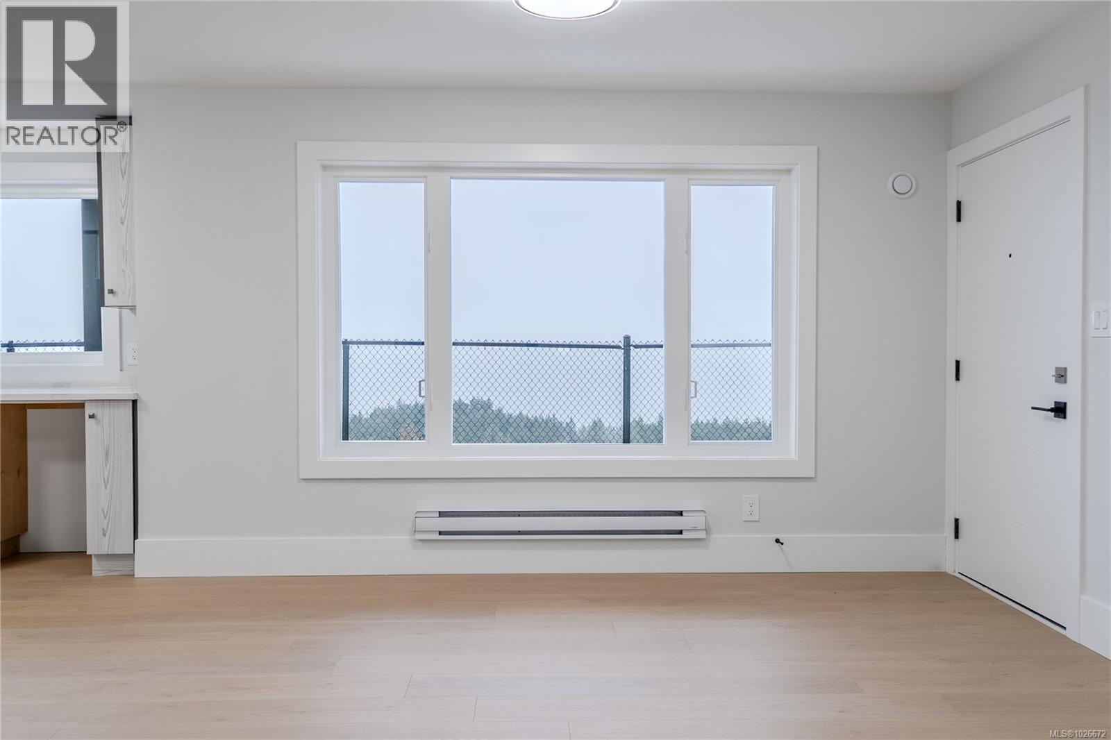 114 ABALONE PL S - 63