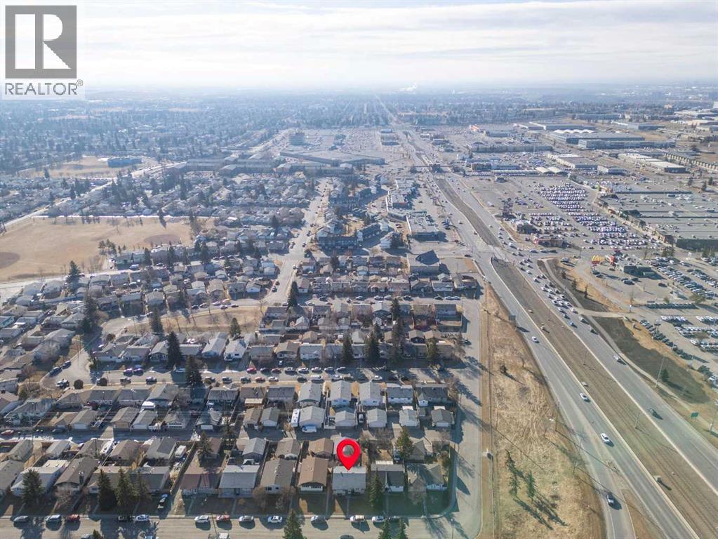 Single Family House Bi-level for Sale in   Avenue NE Marlborough Calgary 