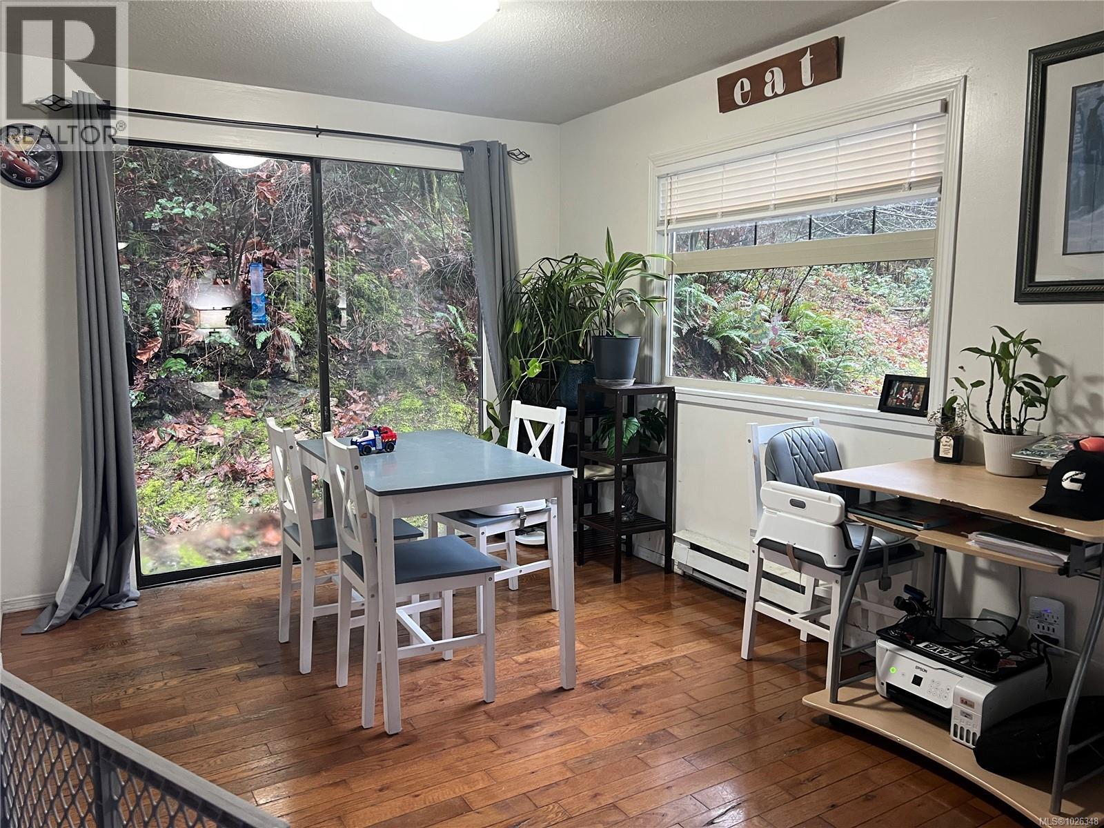 997 Cedar Rd - 5