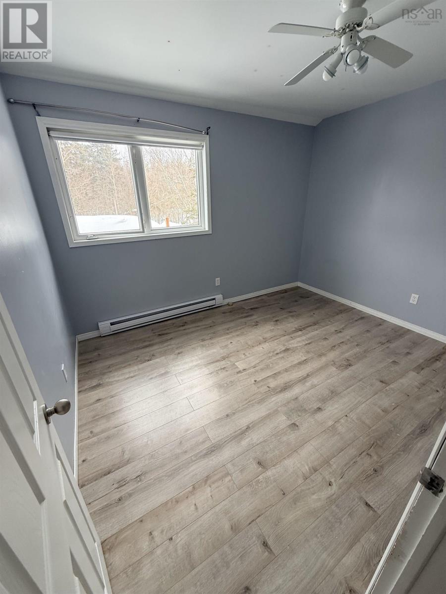 Property 15 of 41 of 87 Murphy Road