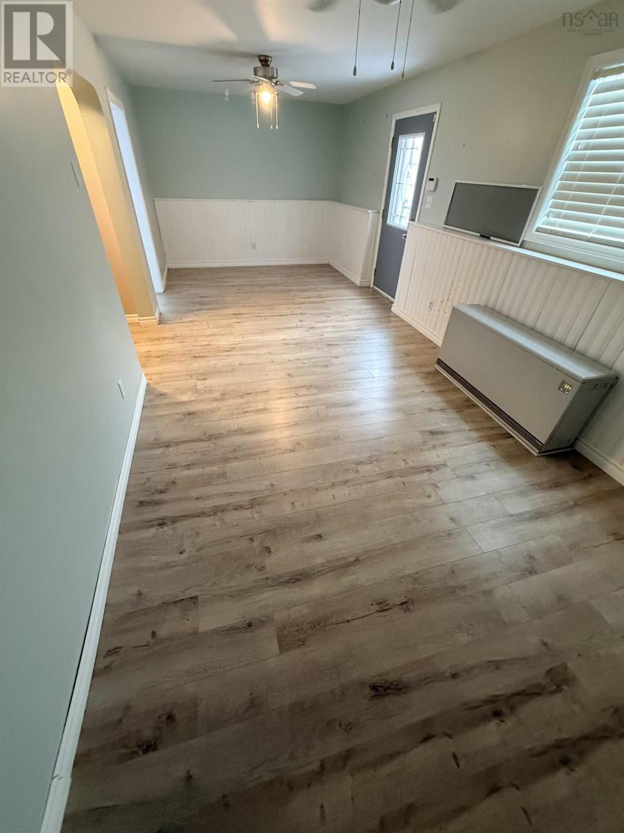 Property 24 of 41 of 87 Murphy Road