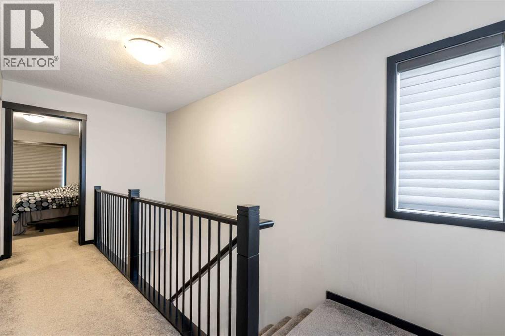 Single Family House for Sale in  Sage Bluff Rise NW Sage Hill Calgary 