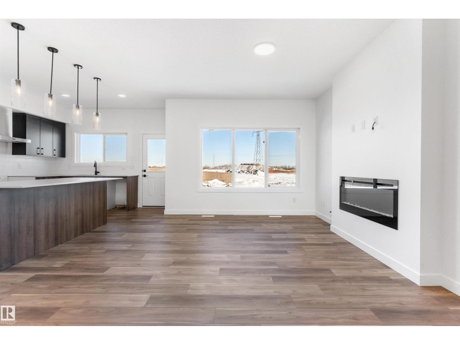 
          19312 29 AV NW
            <br/>
            <span>Edmonton</span>
            , 
            <span>AB</span>
             <span>T6M3B2</span>
         - Photo 14