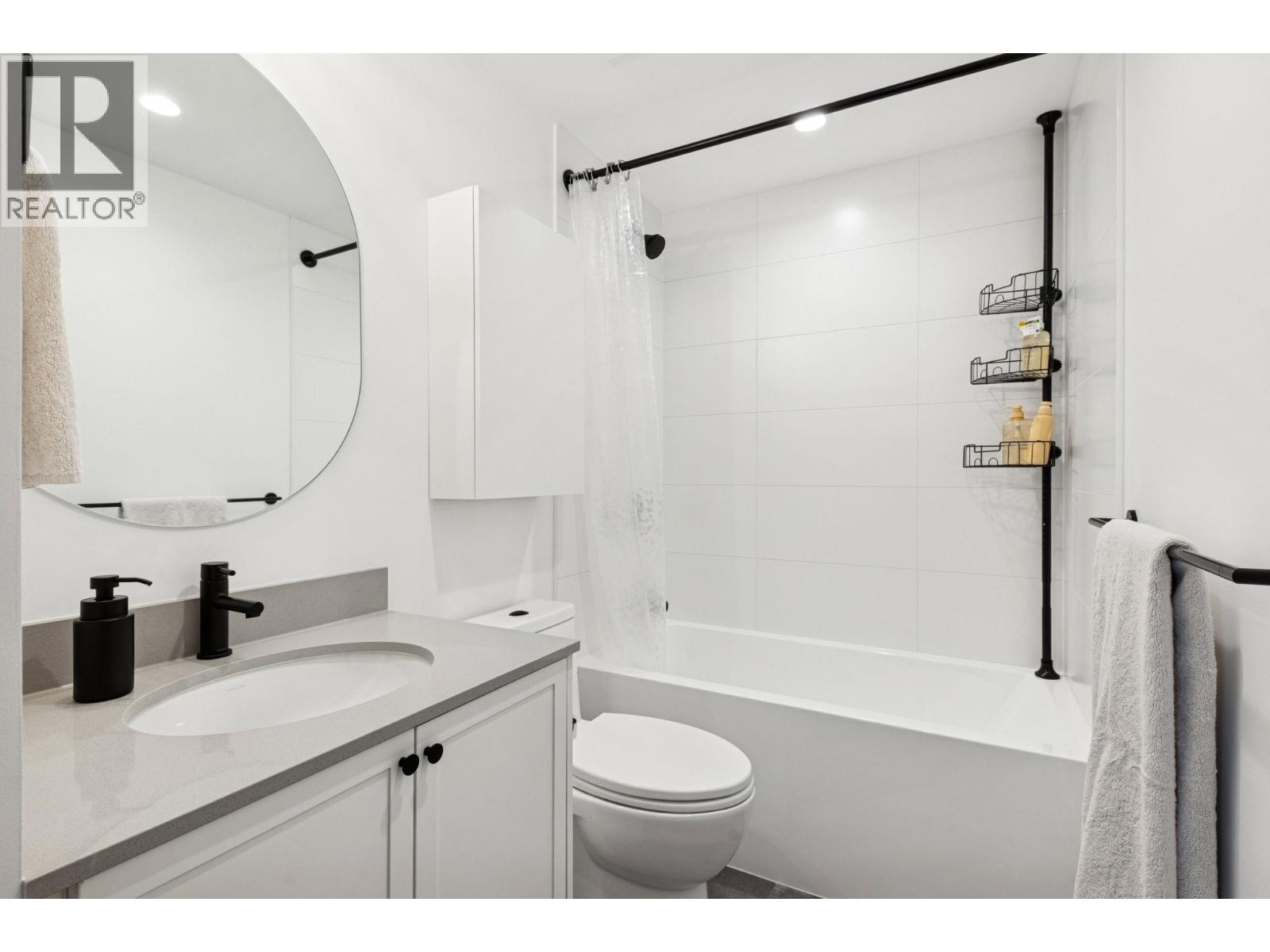 101 320 RIDGE STREET, Tsawwassen