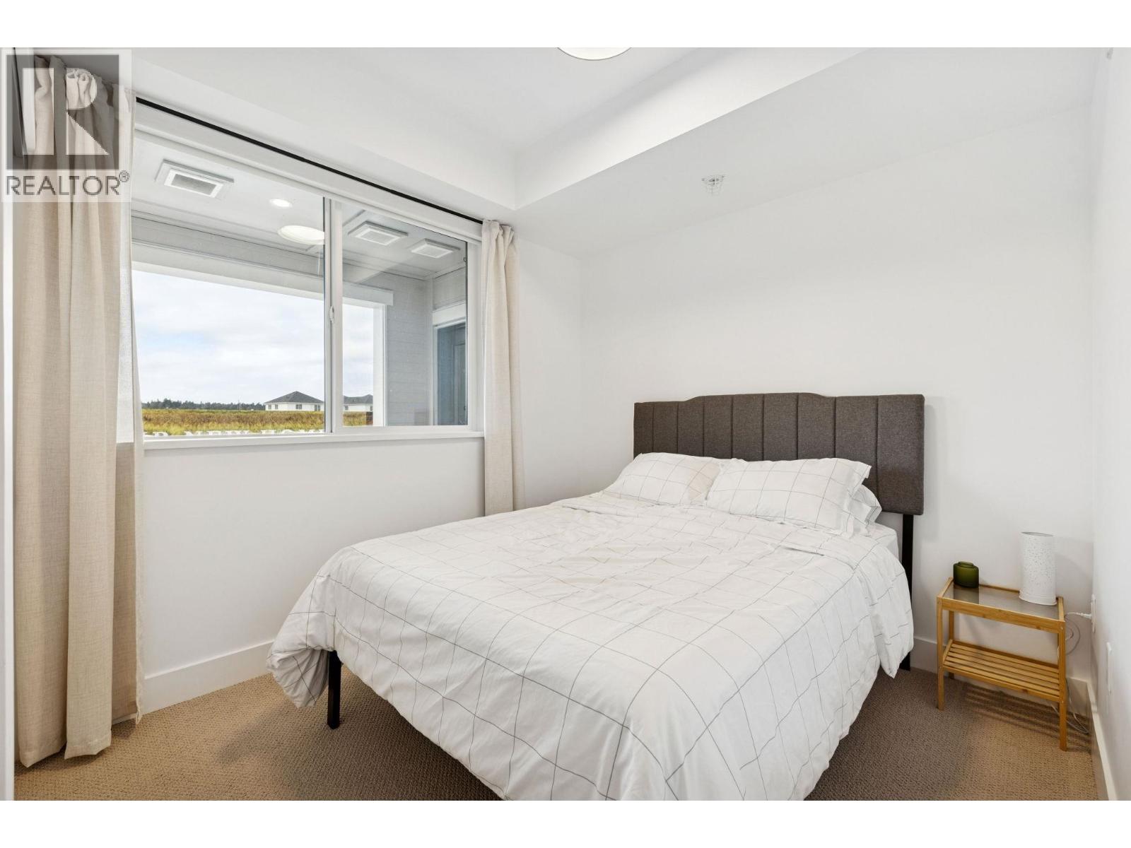 101 320 RIDGE STREET, Tsawwassen