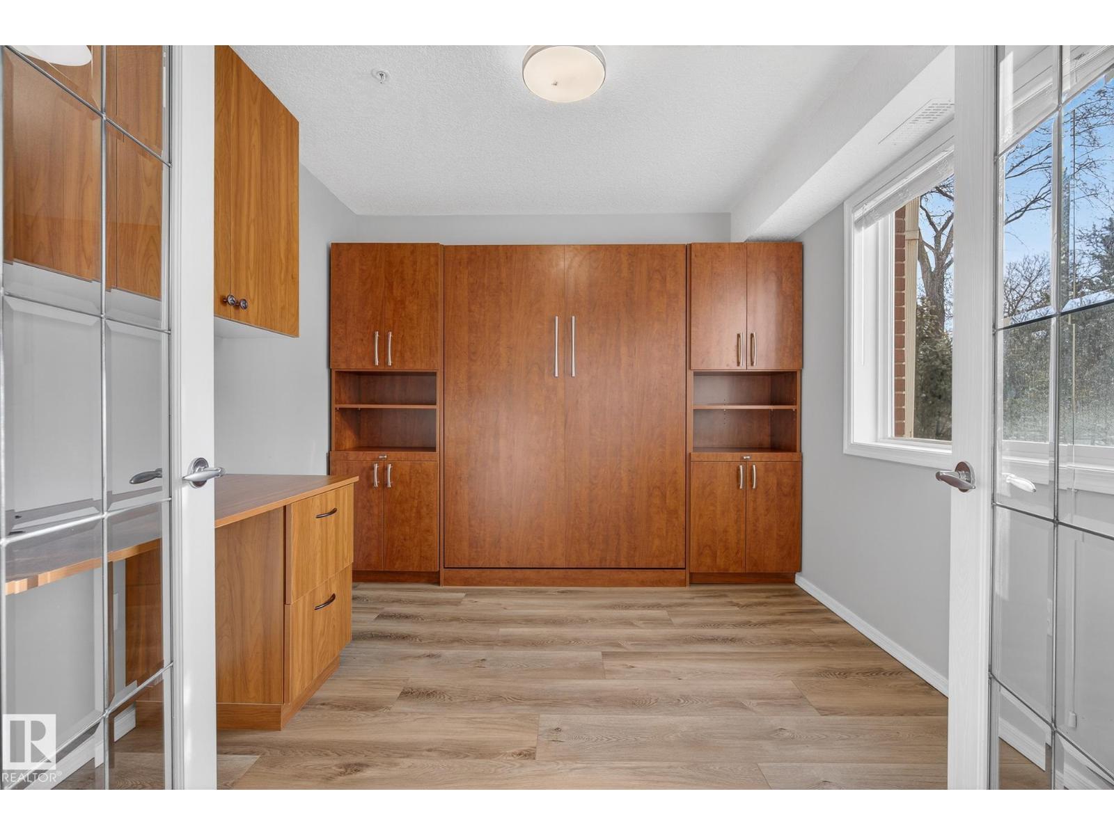 #104 10308 114 ST NW - 22