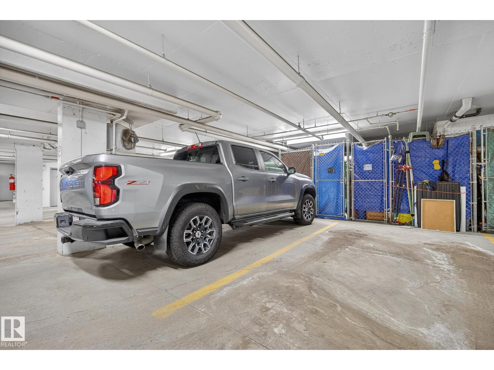 #104 10308 114 ST NW - 32