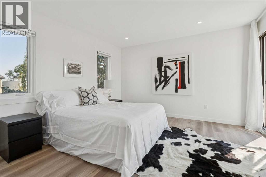 Single Family House for Sale in   Street NE Renfrew Calgary 