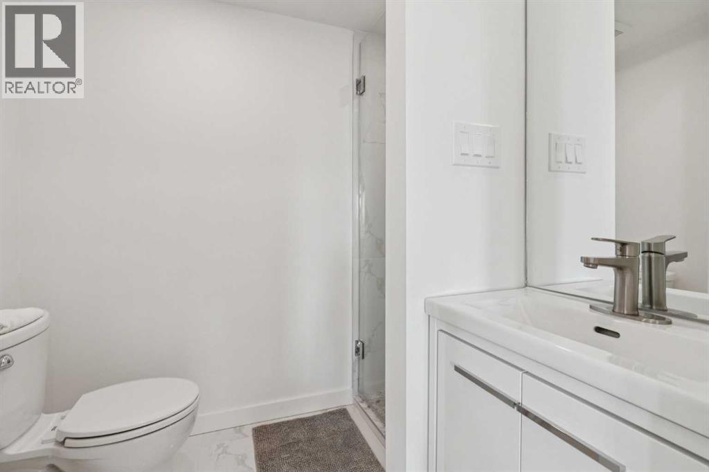 Single Family House for Sale in   Street NE Renfrew Calgary 