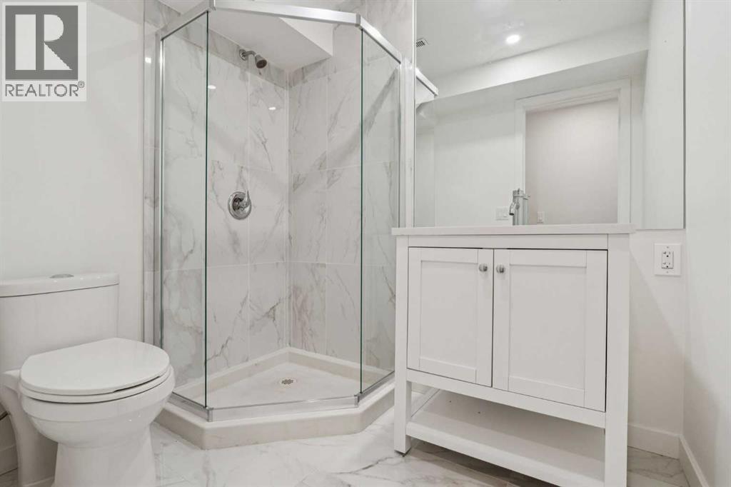 Single Family House for Sale in   Street NE Renfrew Calgary 