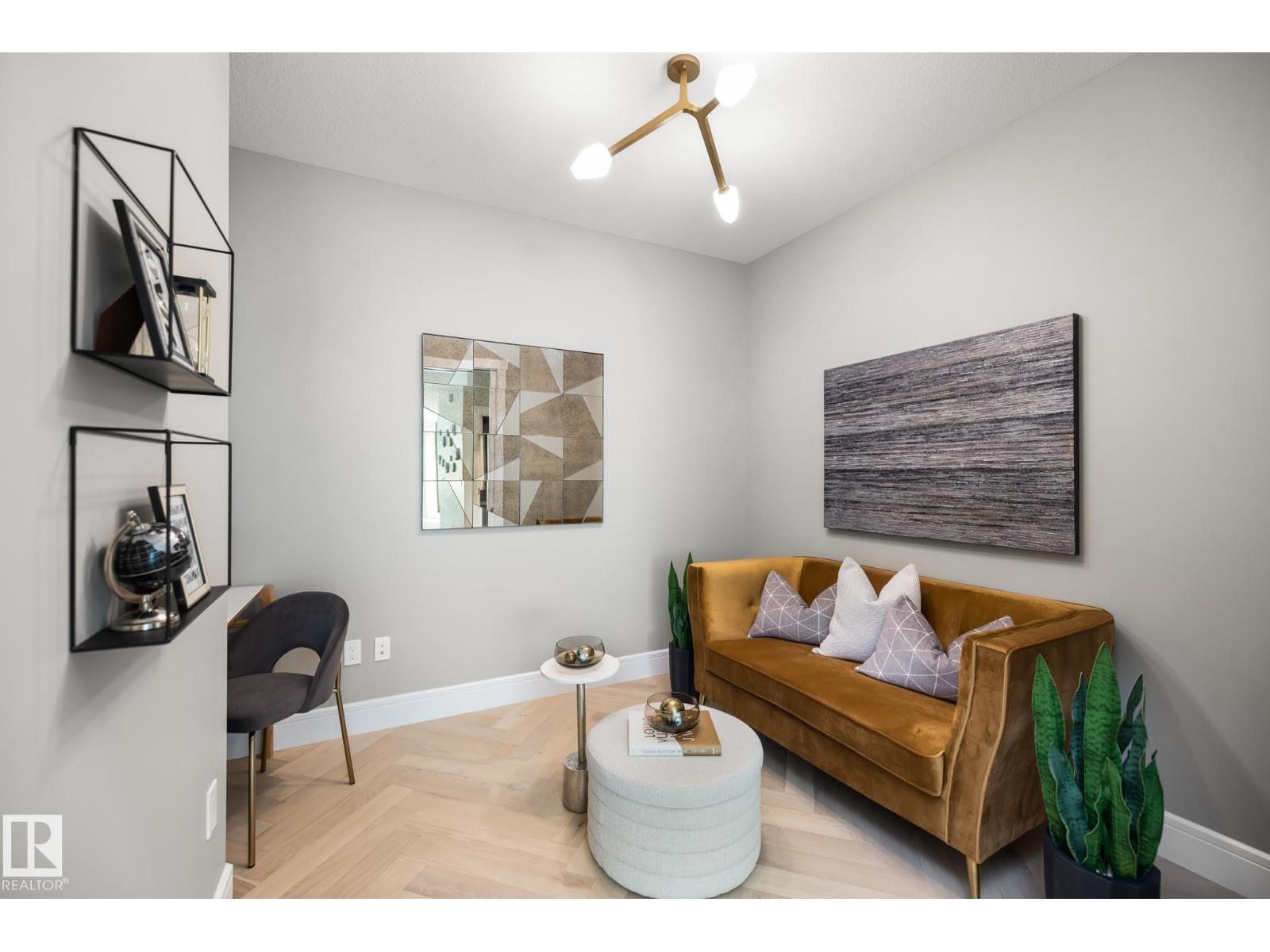 17427 7 ST NE - 18