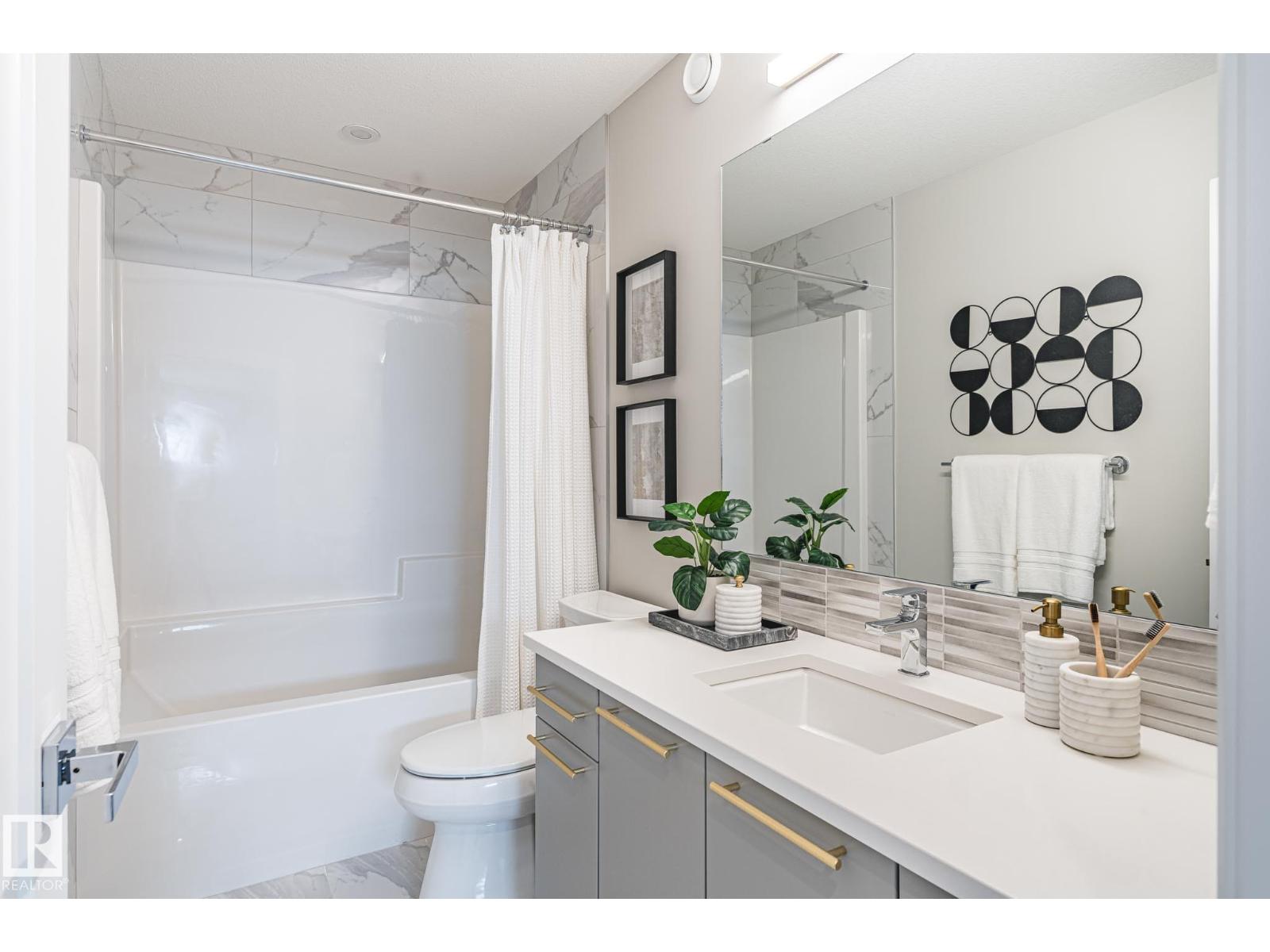 17427 7 ST NE - 36