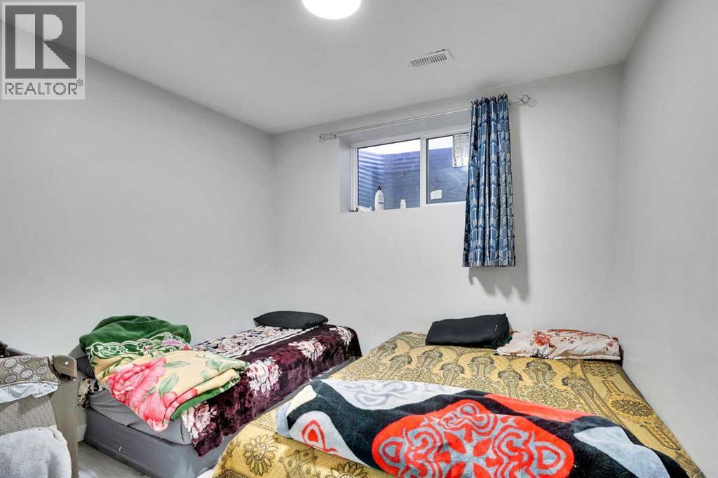 Single Family House for Sale in  Belvedere Common SE Belvedere Calgary 