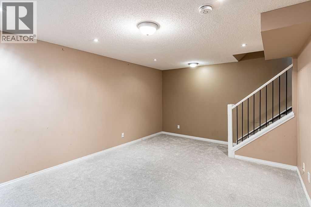 Single Family House for Sale in  Coville Gardens NE Coventry Hills Calgary 