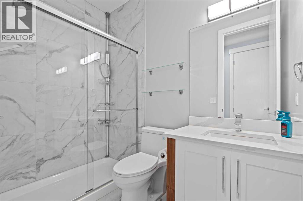 Single Family House for Sale in   Avenue NE Renfrew Calgary 