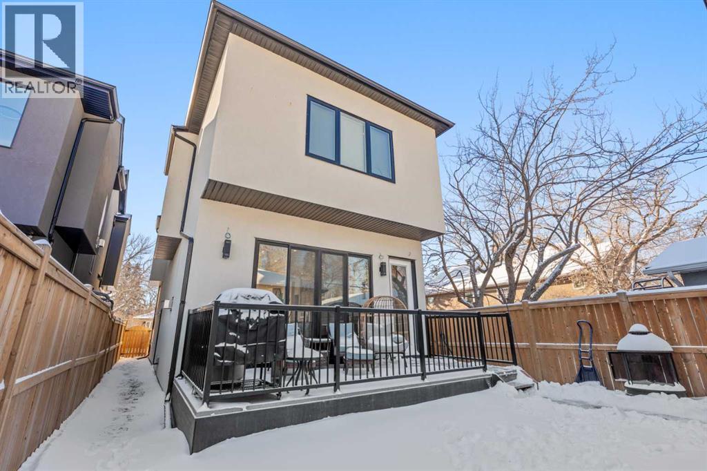 Single Family House for Sale in   Avenue NE Renfrew Calgary 