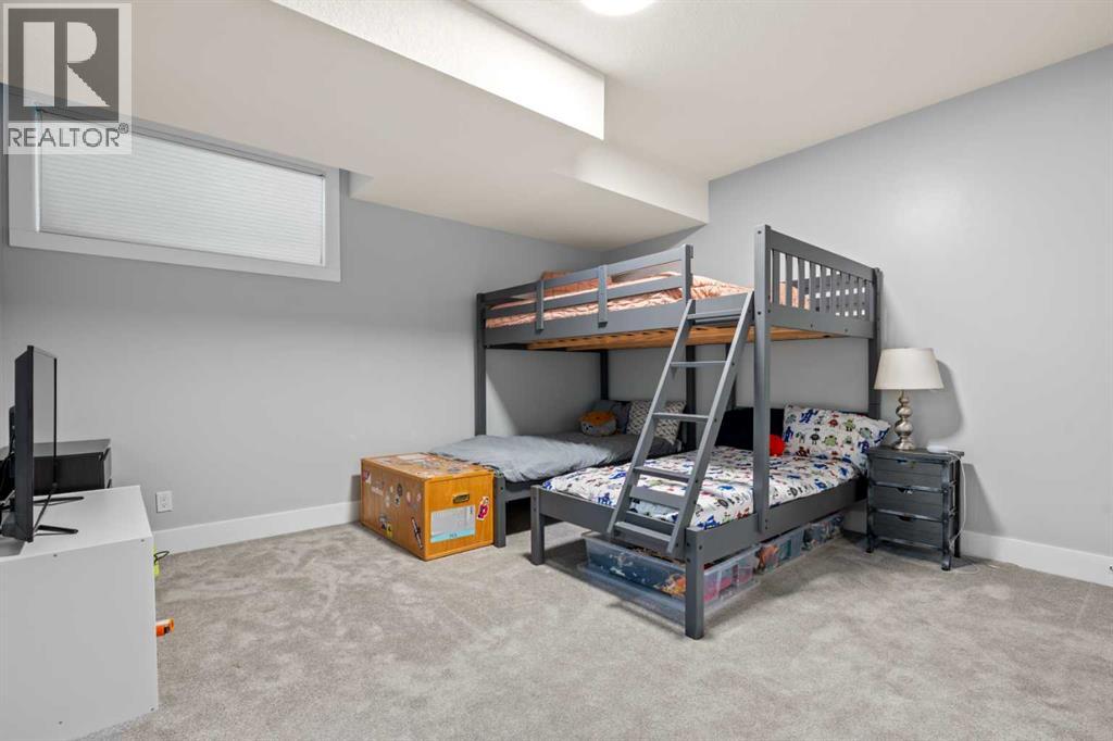 Single Family House for Sale in   Avenue NE Renfrew Calgary 