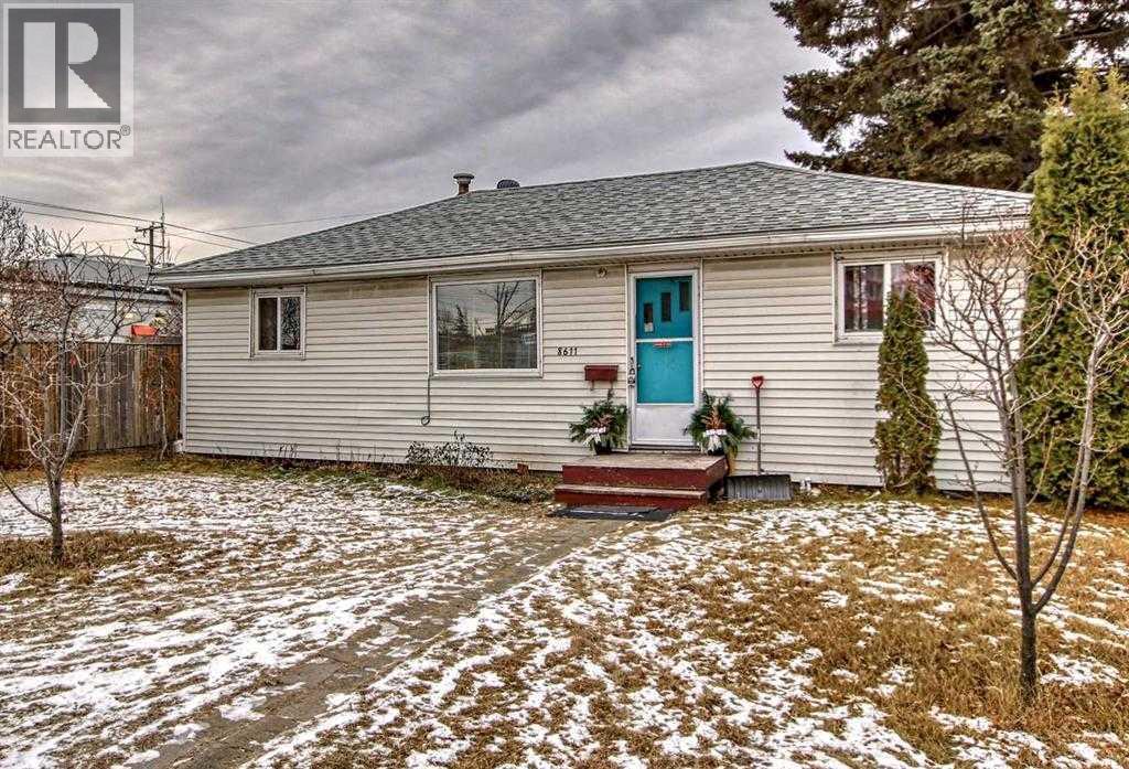 Single Family House Bungalow for Sale in   Avenue NW Bowness Calgary 