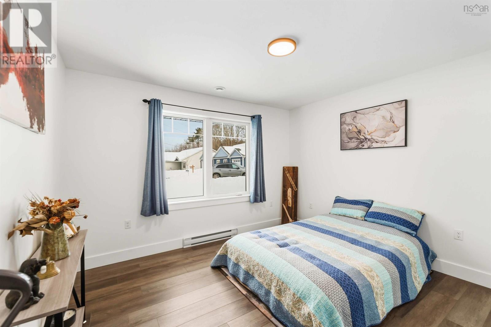 Property 28 of 51 of 1129 Percy Court