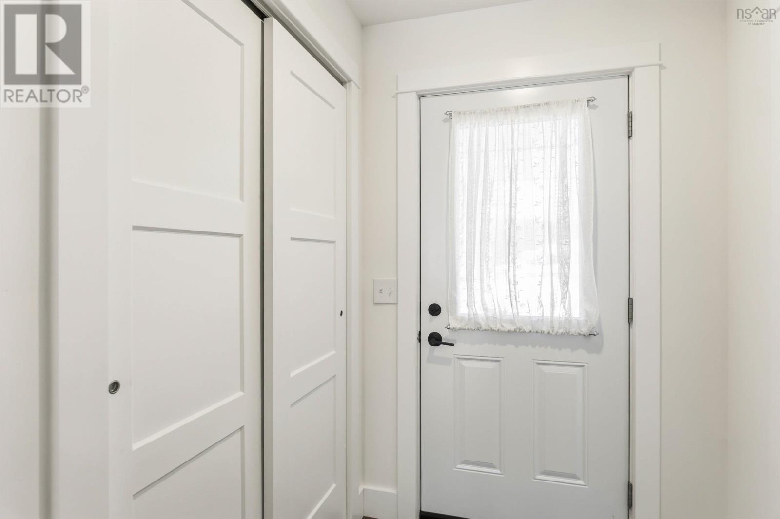 Property 7 of 51 of 1129 Percy Court