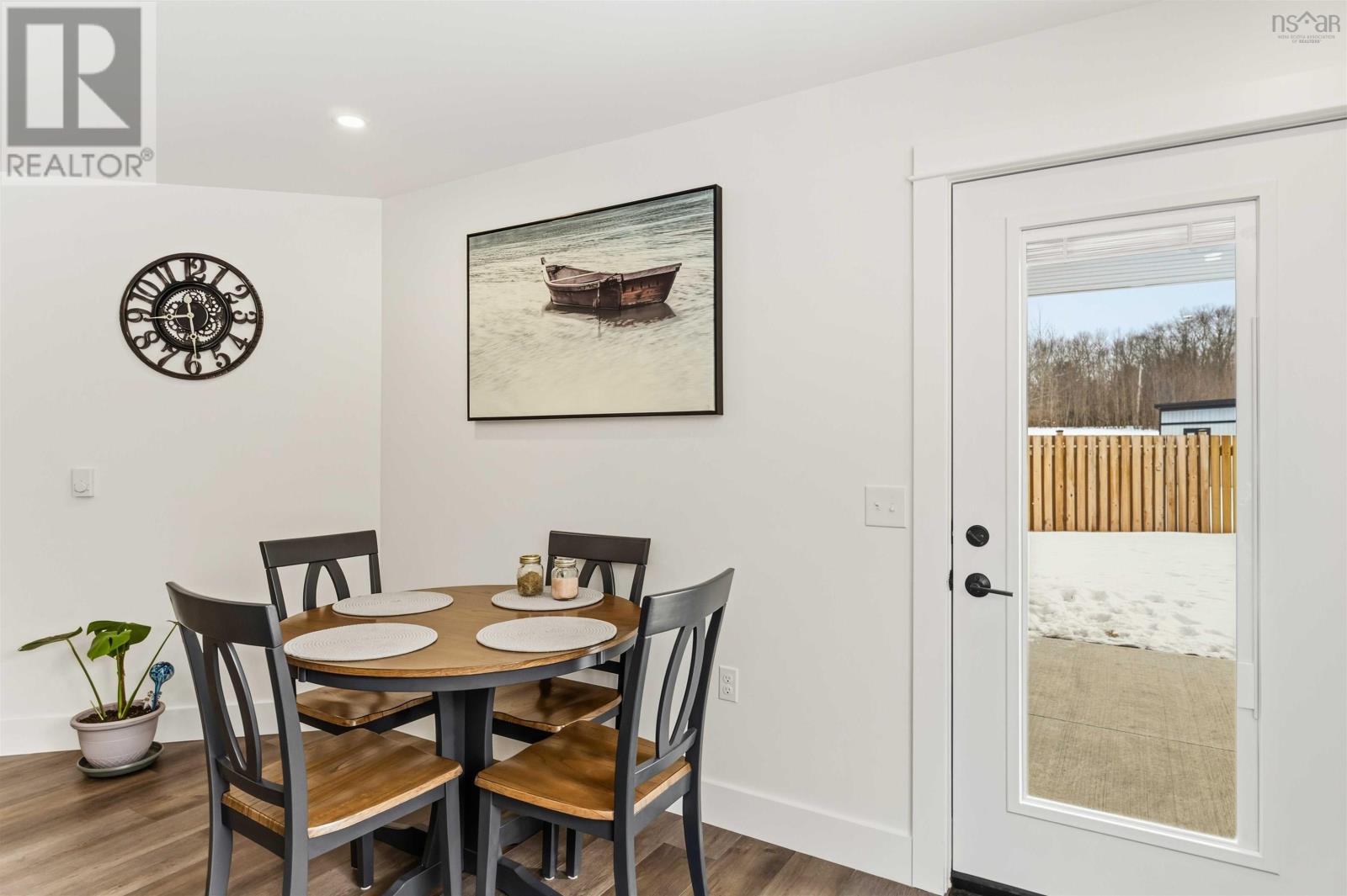 Property 9 of 51 of 1129 Percy Court