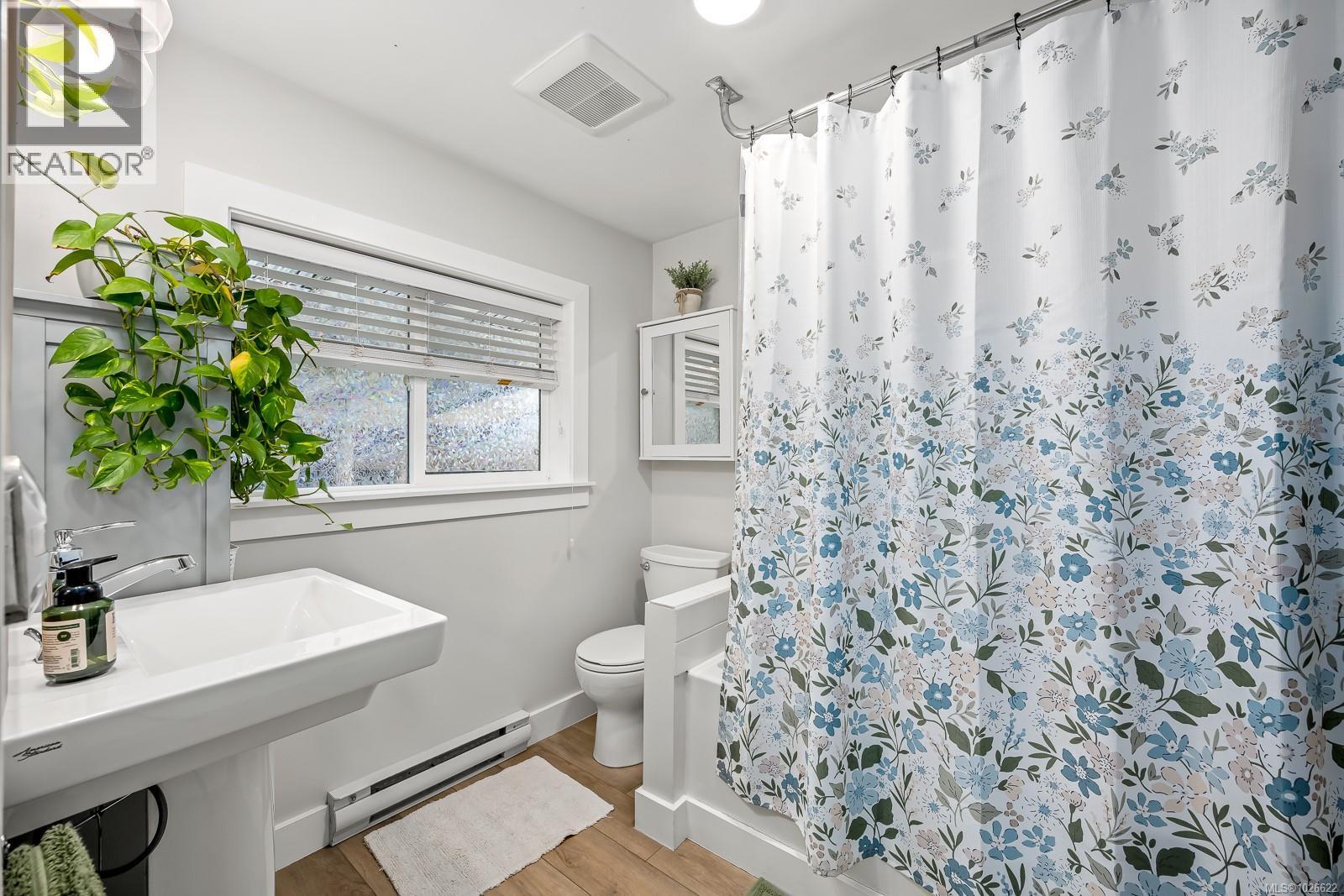 3491 Millard Rd, Courtenay